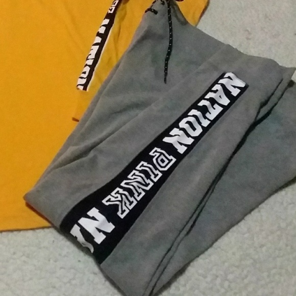 Victoria's Secret PINK Campus Jogger Sz Sm - Picture 2 of 5